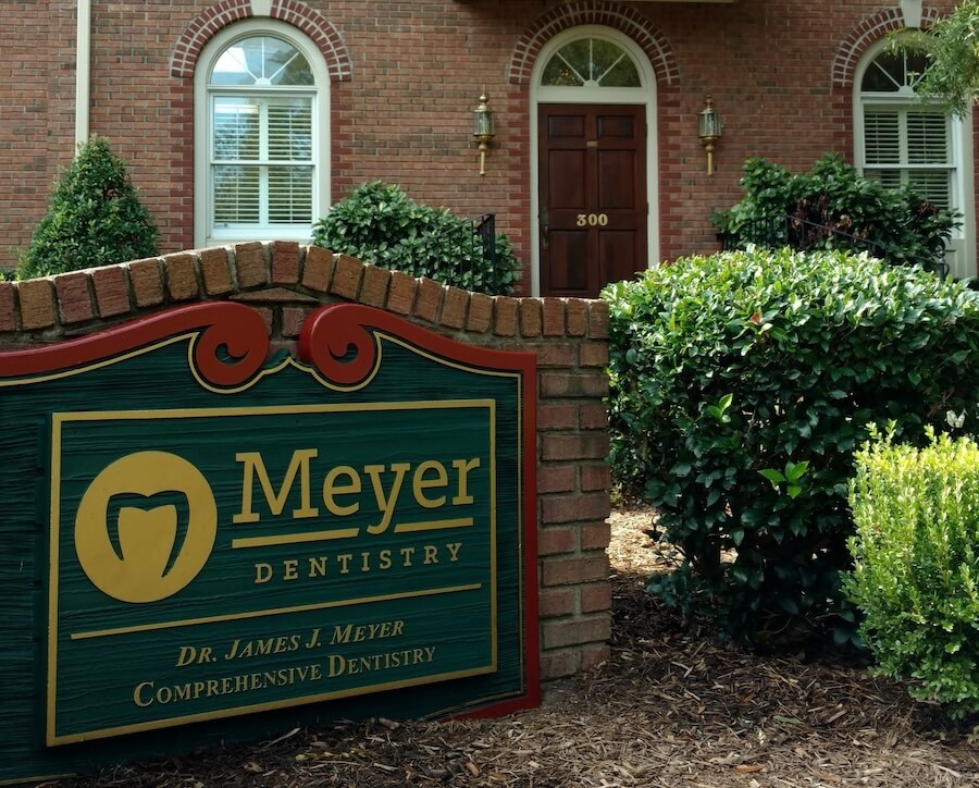 Top rated dentist in Greenville, SC